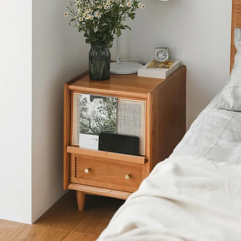Solid Wood Nightstand 2 Drawers - Tables de chevet en rotin avec
