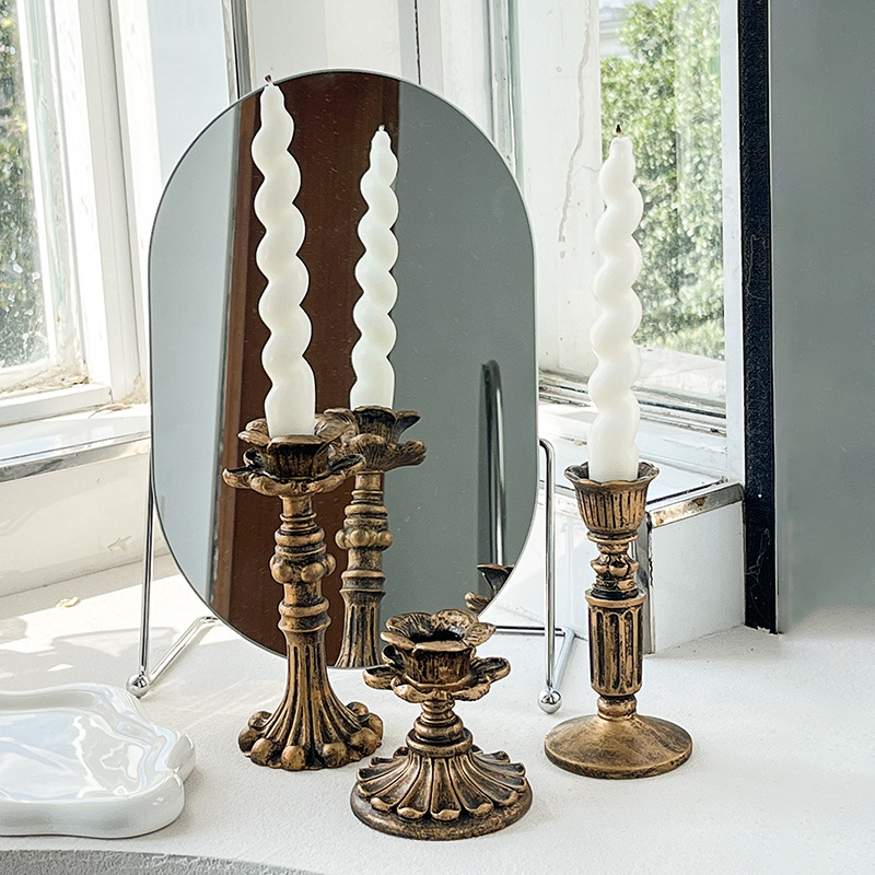 Chandelier vintage en bronze,  - Tables avis et prix