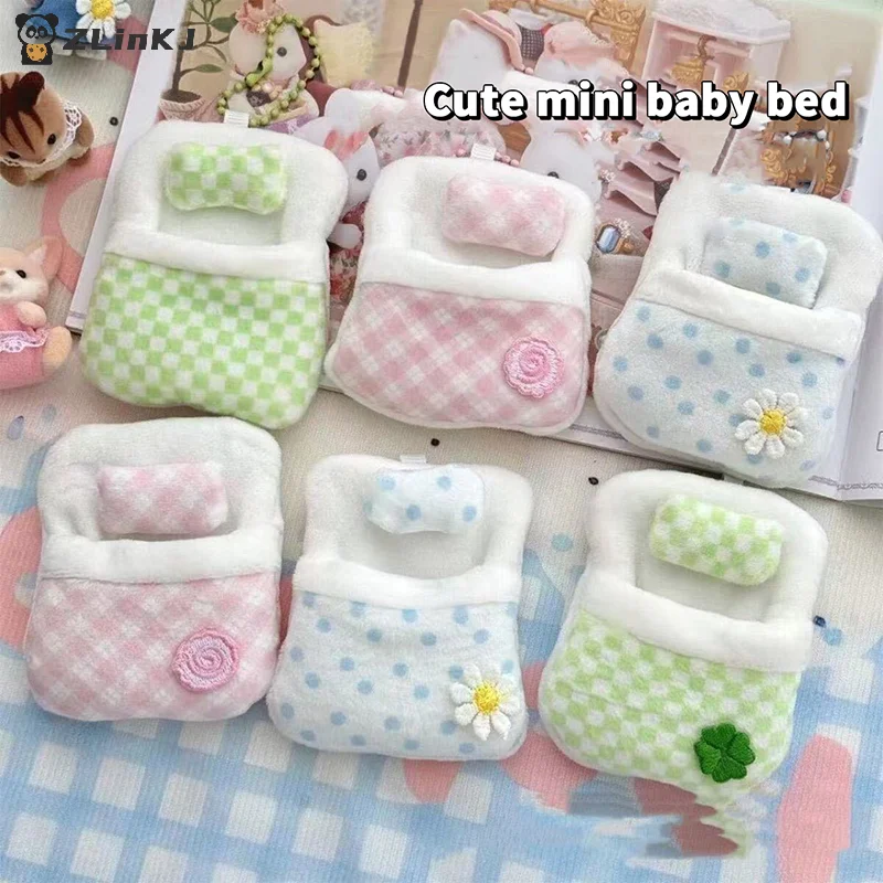 Adorable poupée en peluche en  - Bedroom Furniture avis et prix